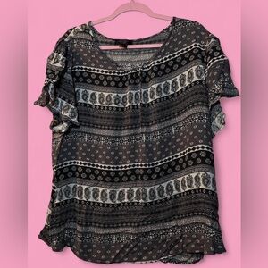 Elegant Black and Gray Paisley Blouse